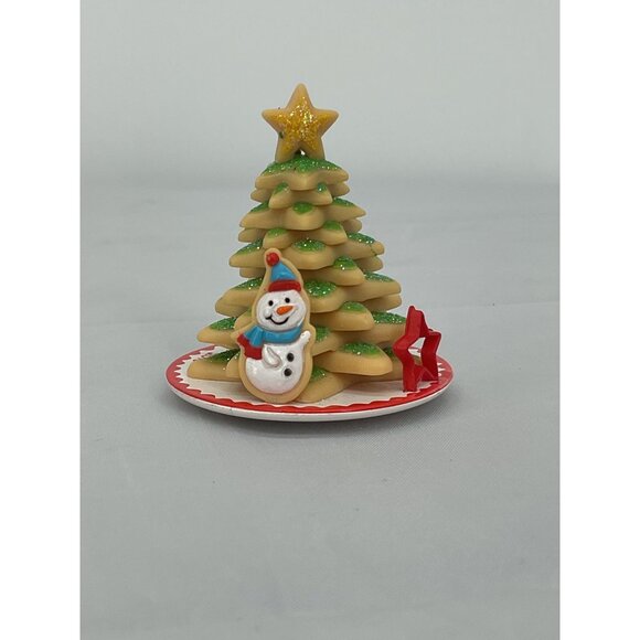 Hallmark 2015 Ornament Seasons Treatings 7th in Series Christmas Tree Ornament